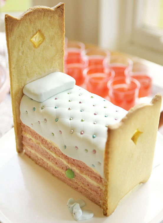 お誕生日ケーキ作品例:44